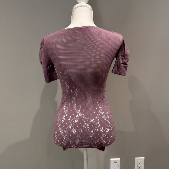 Wolford Mauve T-Shirt Sz M - Picture 2 of 4